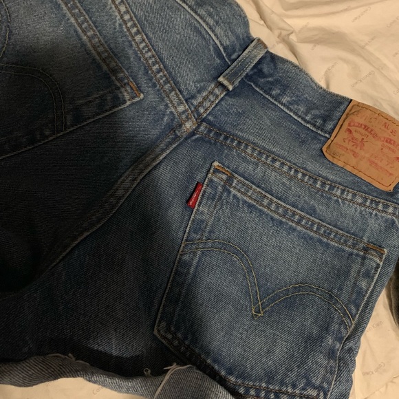 Levi’s - Picture 1 of 3